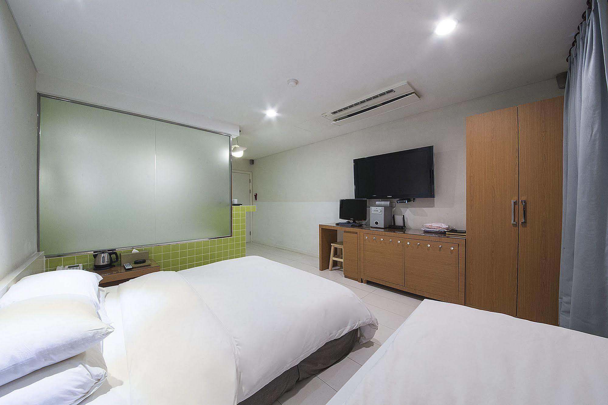 Hotel Tower Gimpo Exterior foto